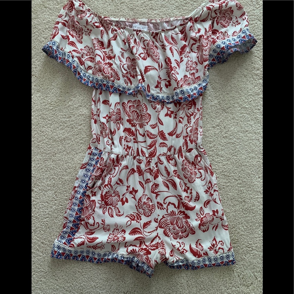 Women’s romper - size small